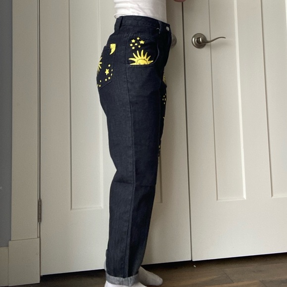 UNIQUE SUN & MOON JEANS - Picture 2 of 6